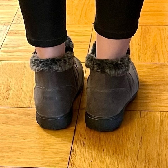 Khombu Suede Faux Fur Ankle Boots Size 9 - Picture 6 of 13